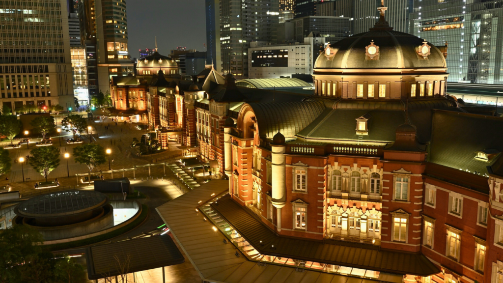 Tokyo Station red-brick building