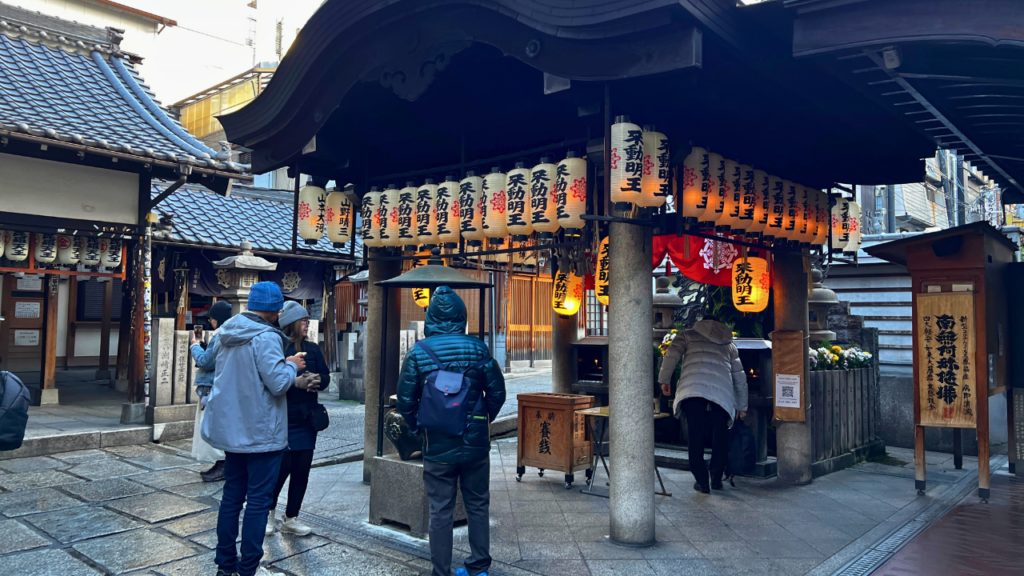 Hozenji Yokocho
