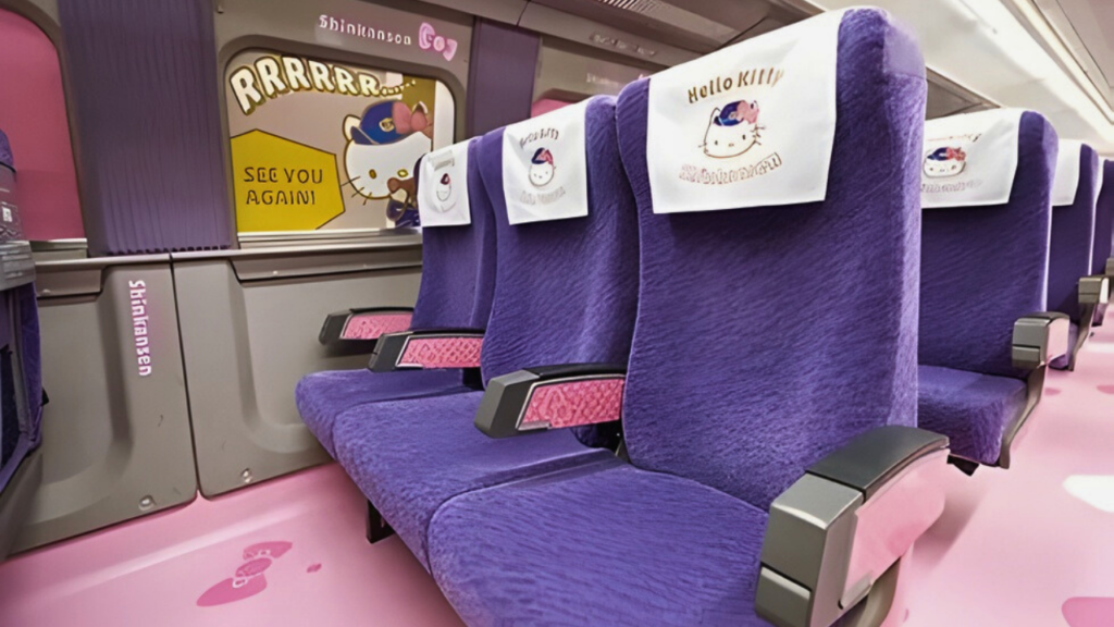 Hello Kitty Shinkansen