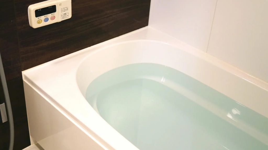 japanese bathe at night