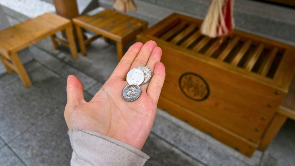 cash in japan